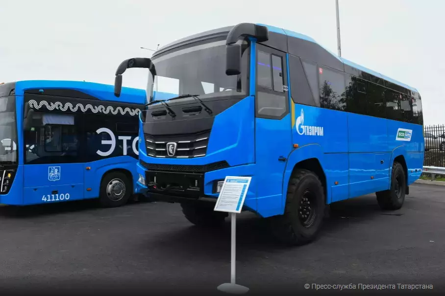 КамАЗ получил большой госзаказ на новейшие автобусы-вездеходы